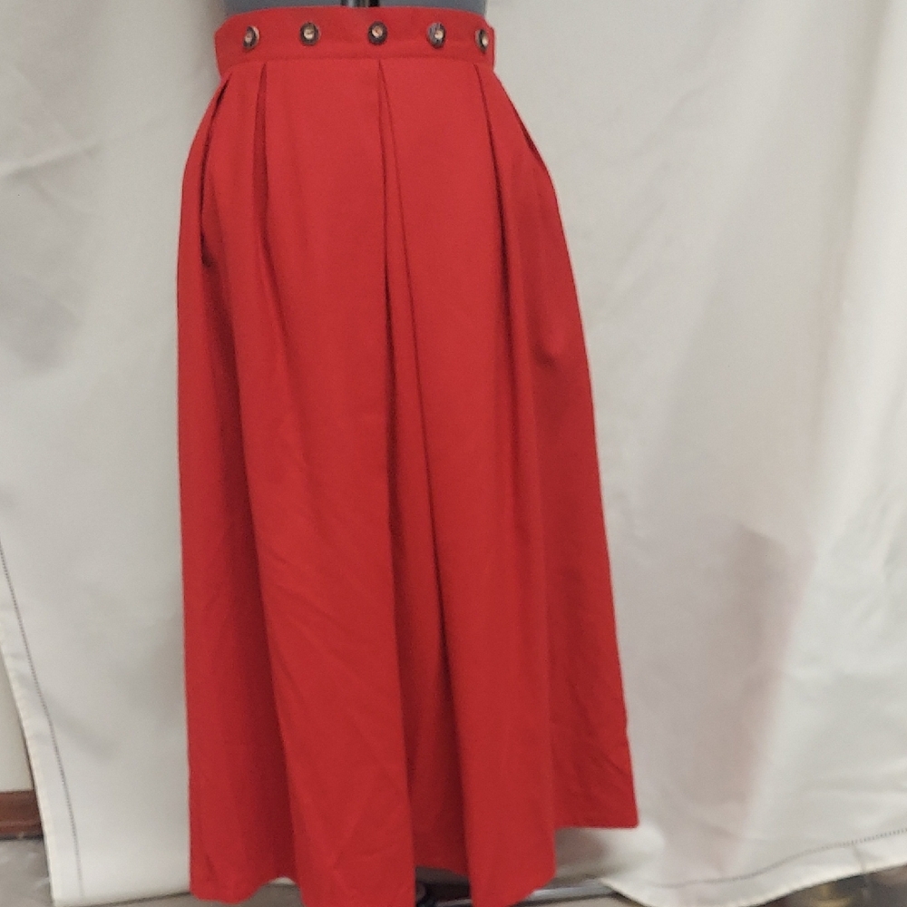 Red Trachten Pleated Skirt